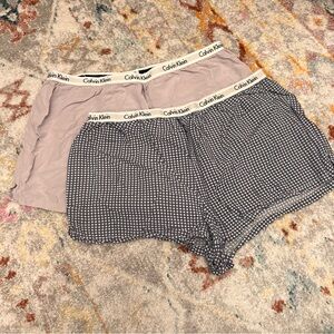 Calvin Klein Women's Shorts - Light Purple and Navy